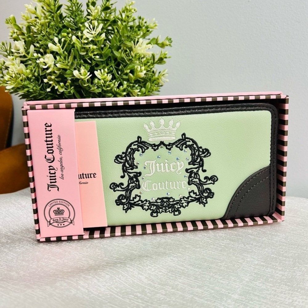 Juicy Couture Mint and Black Wallet